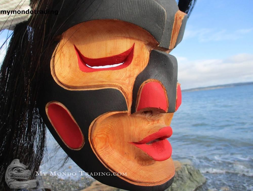 Dzunukwa - wild woman mask by Alfred Robertson