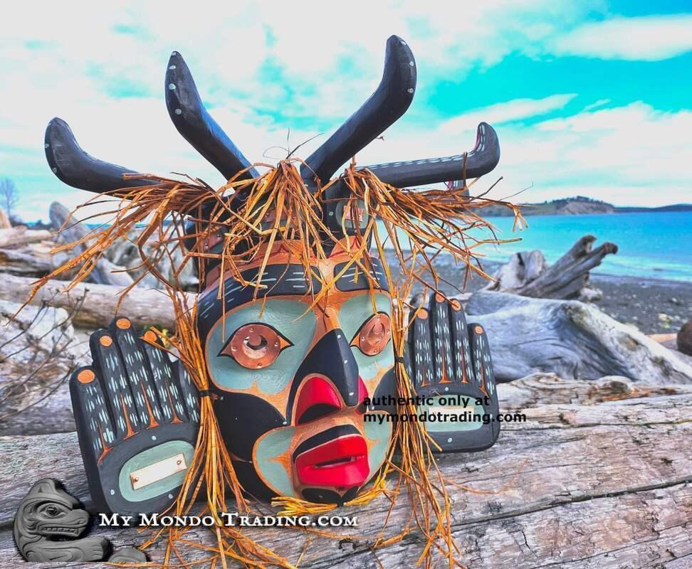 Komokwa Octopus Mask by Hereditary Chief David Mungo Knox