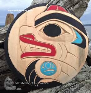 Authentic, hand carved Bear, circular wall art by Bear (Doug) Horne