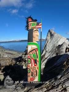 Red cedar Bear Chief Warrior on base, Brad Joseph Jr. 