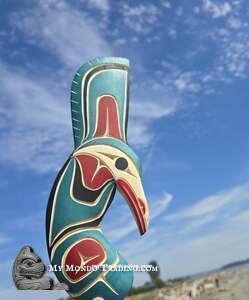 Vibrant Hummingbird, carving by Sarah Robertson - SOLD 